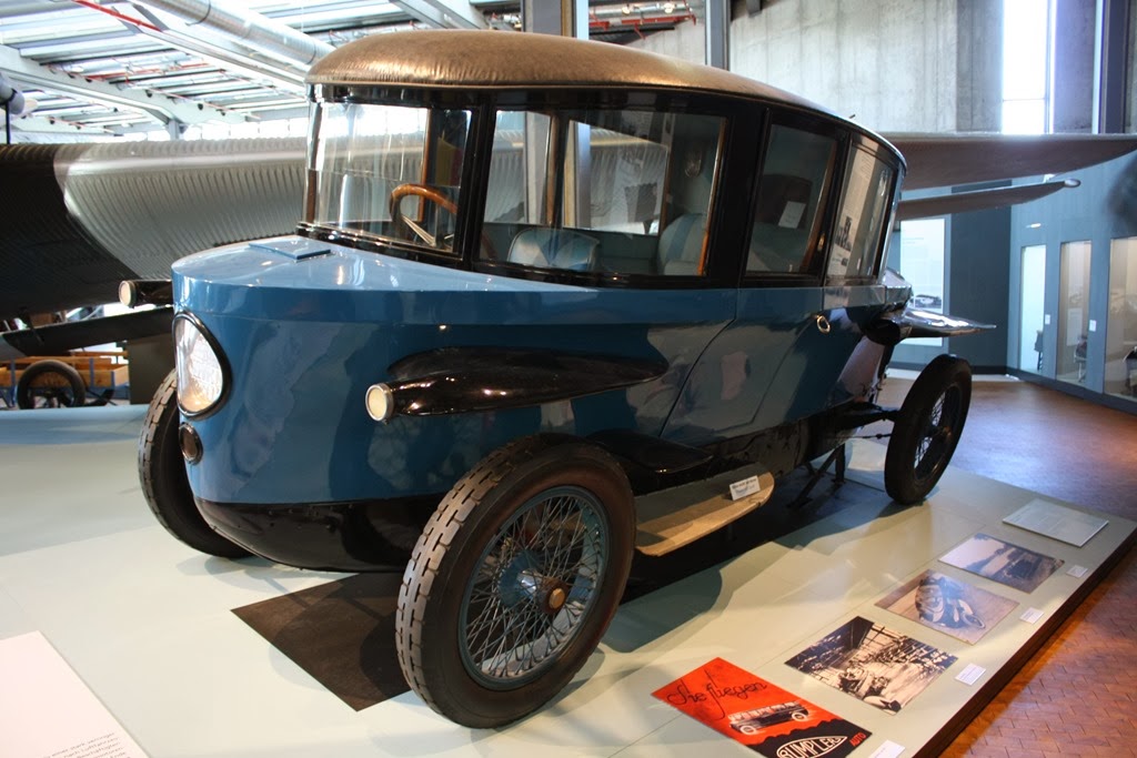 Imagem do serviço: Conheça Rumples Tropfenwagen